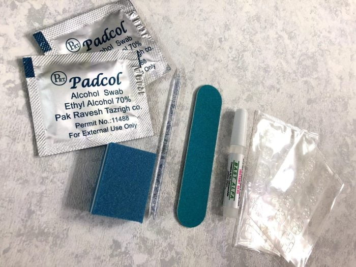 ناخن مصنوعی راسا با مواد کاشت