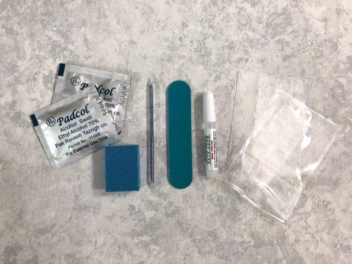 ناخن مصنوعی راسا با مواد کاشت