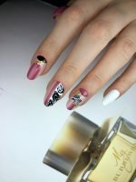 ناخن مصنوعی راسا با مواد کاشت