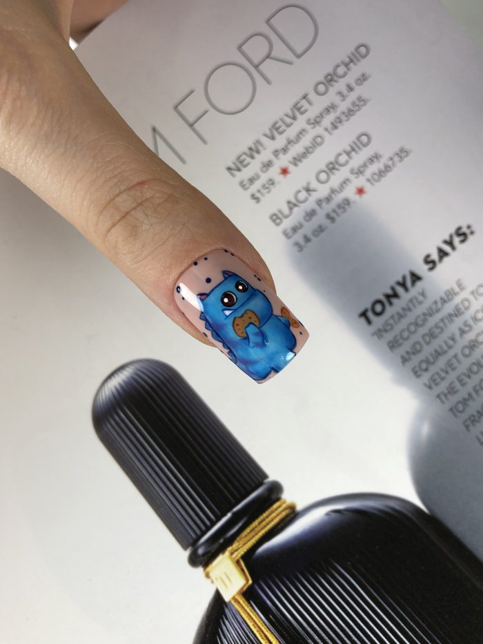 ناخن مصنوعی راسا با مواد کاشت