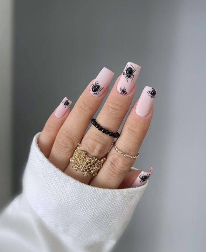 ناخن مصنوعی راسا با مواد کاشت