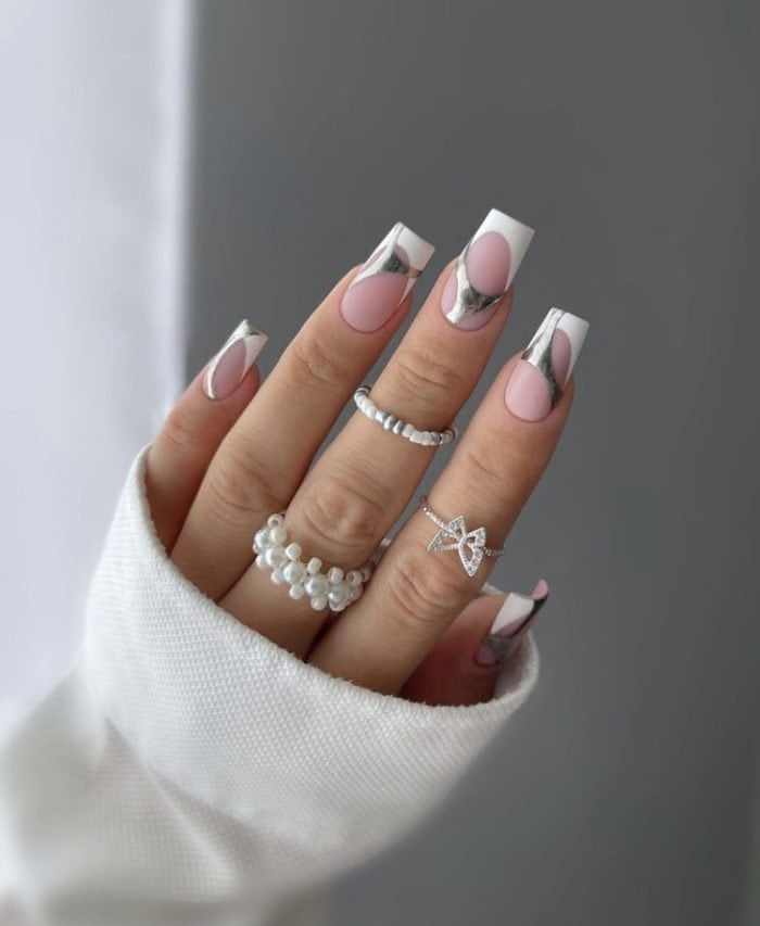 ناخن مصنوعی راسا با مواد کاشت