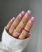 ناخن مصنوعی راسا با مواد کاشت