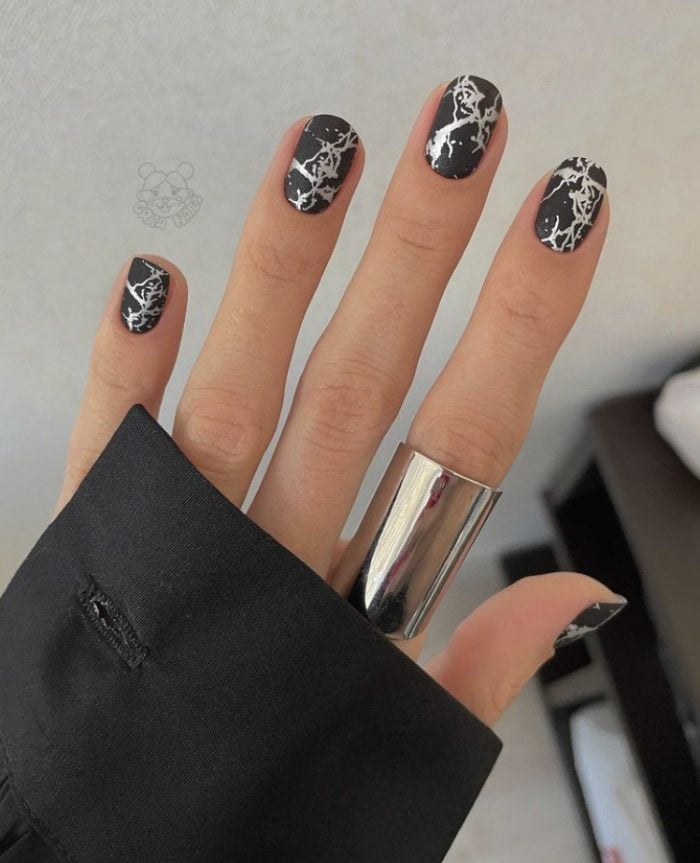 ناخن مصنوعی راسا با مواد کاشت