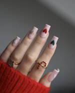 ناخن مصنوعی راسا با مواد کاشت