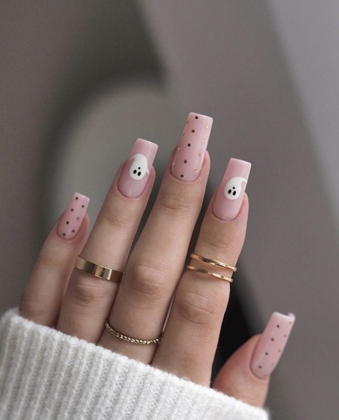 ناخن مصنوعی راسا با مواد کاشت