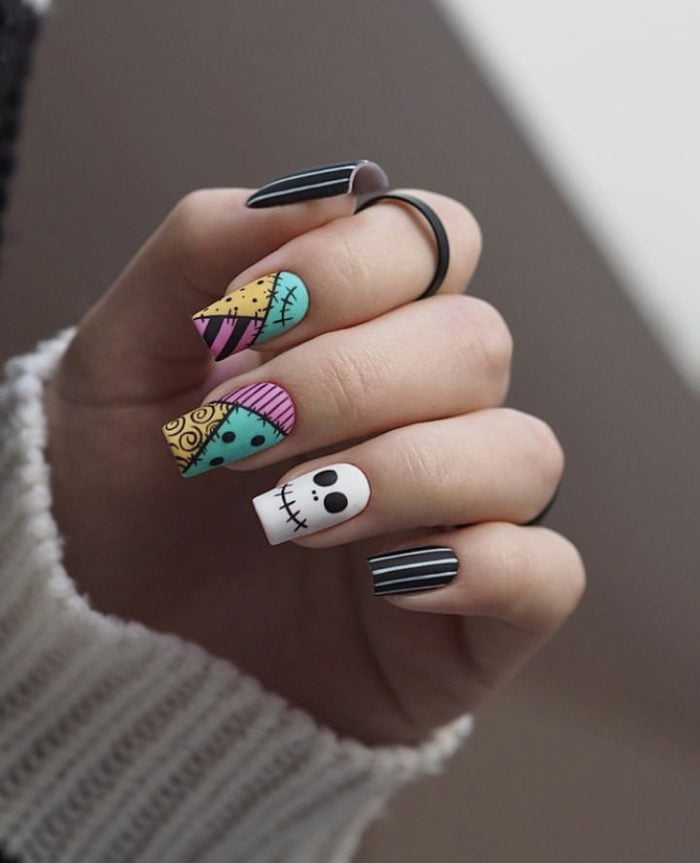 ناخن مصنوعی راسا با مواد کاشت