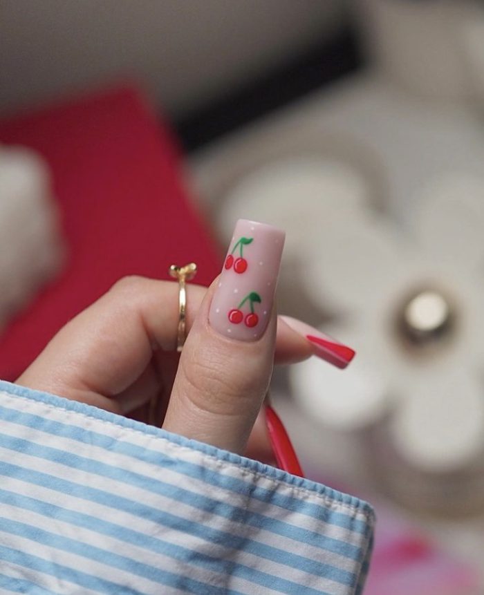 ناخن مصنوعی راسا با مواد کاشت