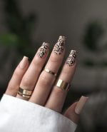 ناخن مصنوعی راسا با مواد کاشت