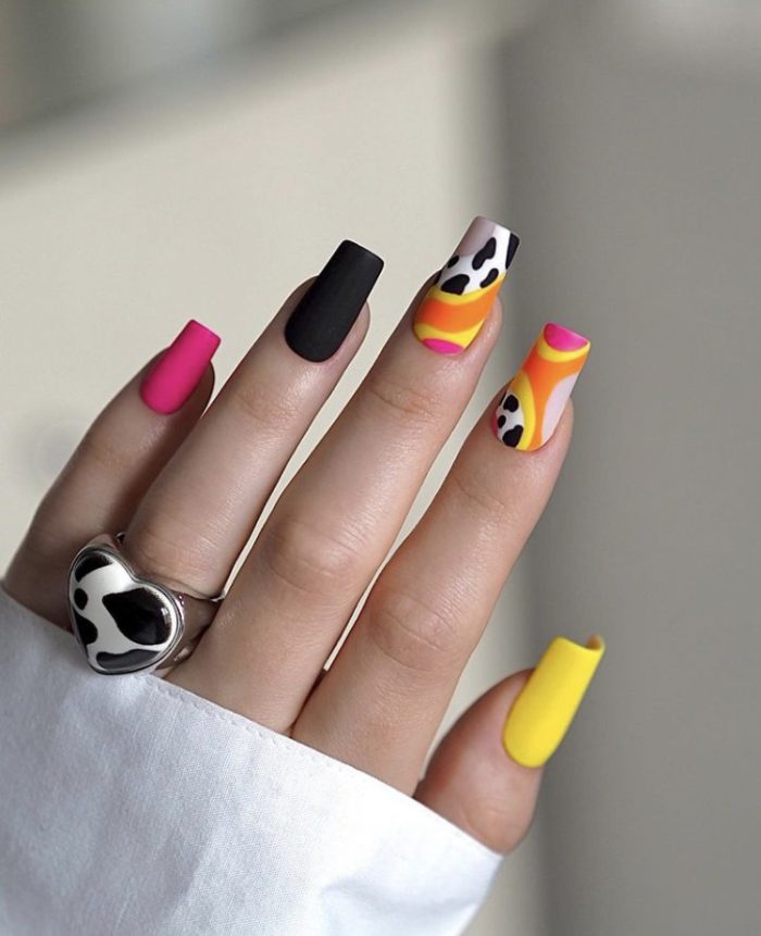 ناخن مصنوعی راسا با مواد کاشت