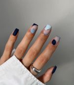 ناخن مصنوعی راسا مدل آبی سرمه ای طرح مینیمال - Image 2