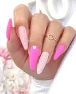 ناخن مصنوعی راسا مدل صورتی طرح خط و قلب - Image 2