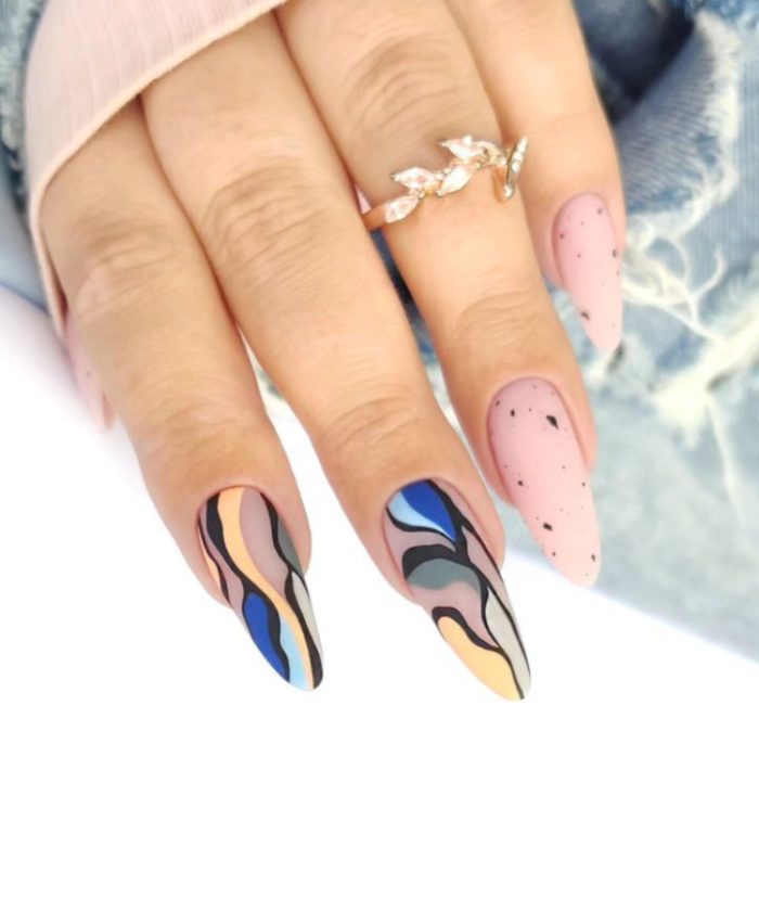 ناخن مصنوعی راسا مدل نود طرح خطی رنگی - Image 5