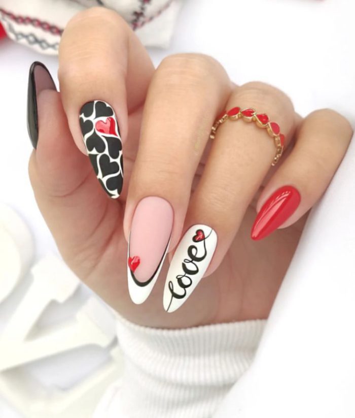 ناخن مصنوعی راسا مدل قرمز طرح قلب و لاو