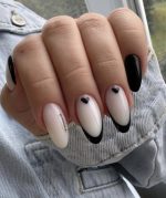 ناخن مصنوعی راسا مدل شیری فرنچ و دیزاین مشکی