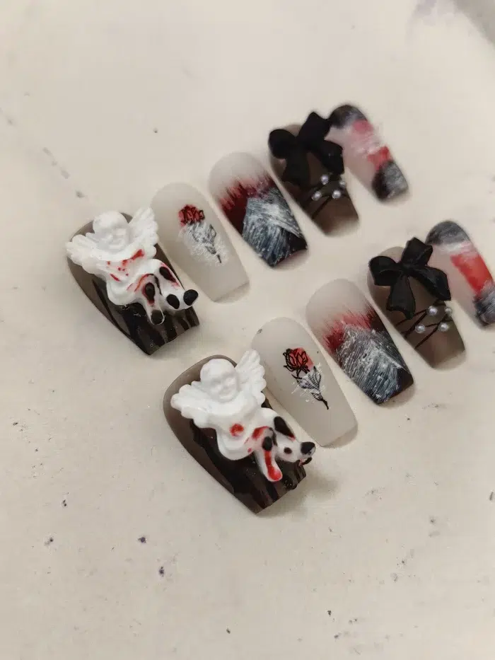 ناخن مصنوعی راسا مدل قرمز مشکی طرح فرشته دارک کد RSR521 - Image 7