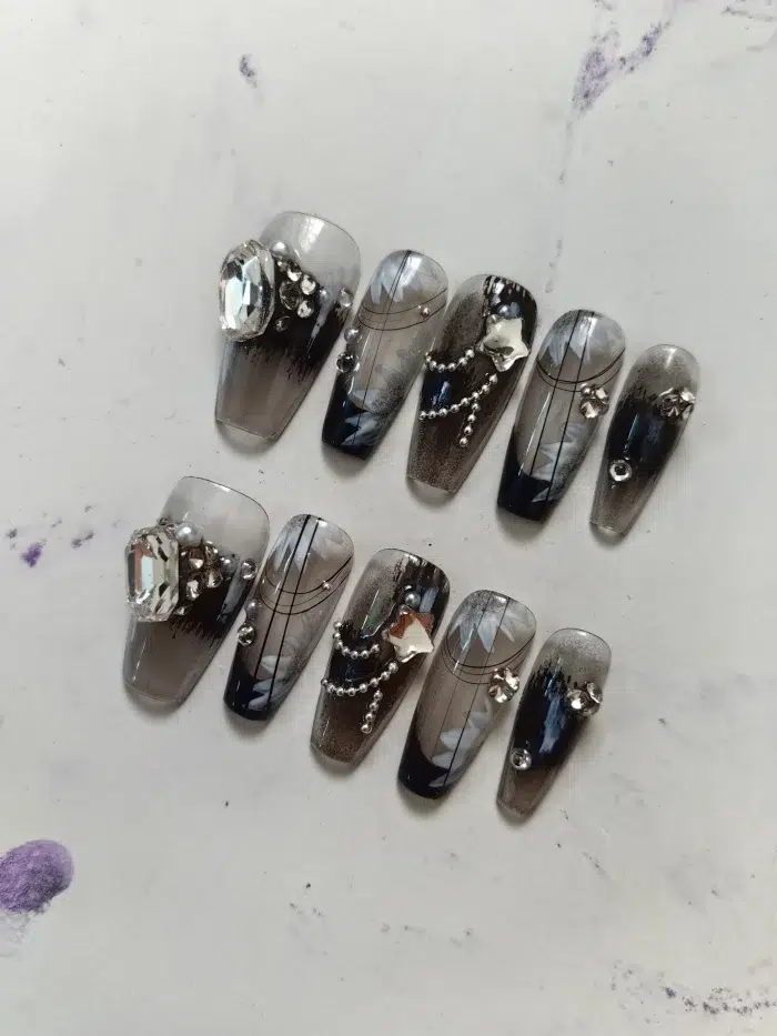 ناخن مصنوعی راسا مدل مشکی طرح گل کد RSR1157 - Image 6