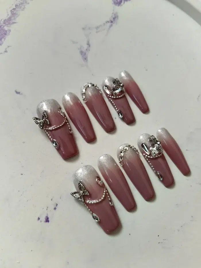 ناخن مصنوعی راسا مدل کالباسی طرح پروانه و نگین کد RSR1194 - Image 5