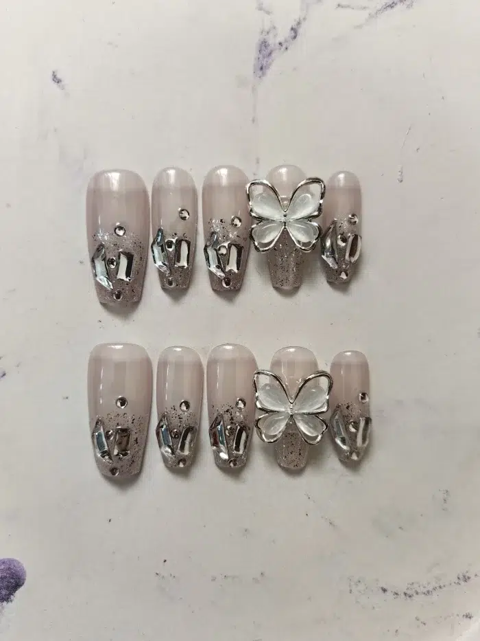 ناخن مصنوعی راسا مدل بیبی بومر شاین طرح پروانه کد RSR695 - Image 5