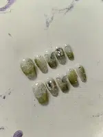 ناخن مصنوعی راسا مدل بیبی بومر سبز طرح گل و پروانه کد RSR621 - Image 3