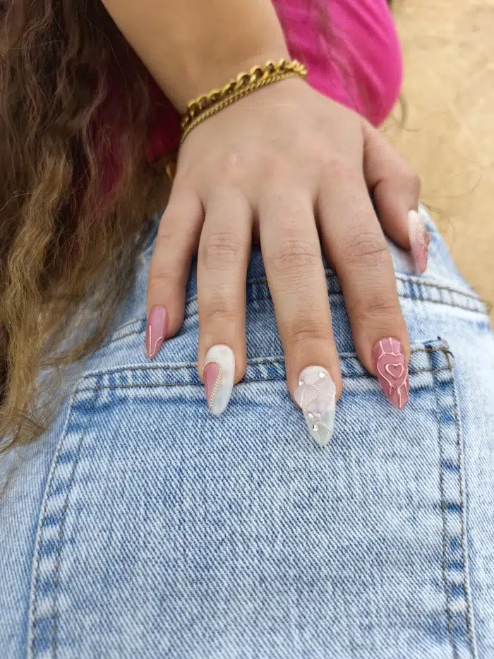 ناخن مصنوعی برجسته صورتی راسا طرح قلب نگین دار