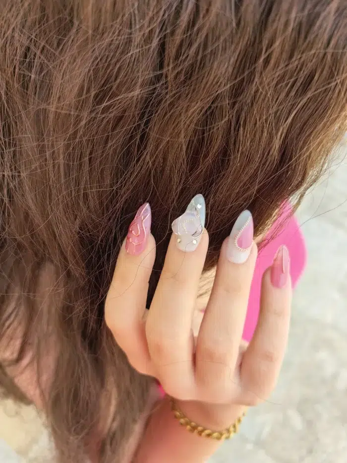 ناخن مصنوعی برجسته صورتی راسا طرح قلب نگین دار