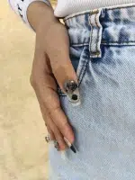 ناخن مصنوعی برجسته راسا طرح مشکی شیری مدل فرنچ و پروانه