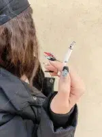 ناخن مصنوعی راسا مدل مشکی قرمز طرح اسکلت زنجیر دار دارک