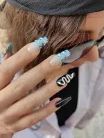 ناخن مصنوعی راسا مدل آبی مشکی طرح ماری کد RSR522