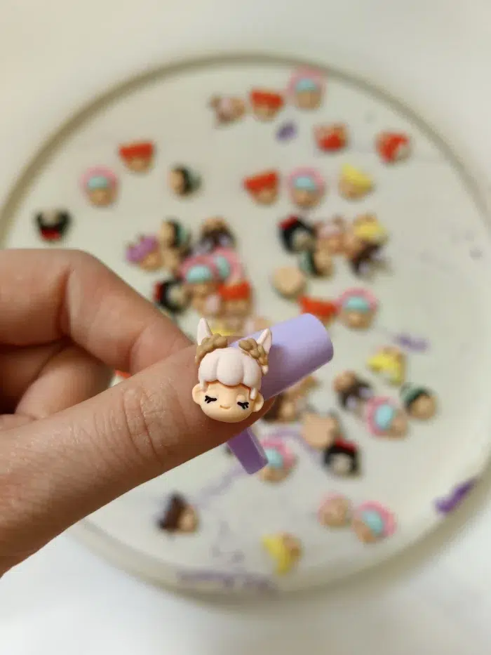 استیکر برجسته ناخن راسا طرح دختر بچه