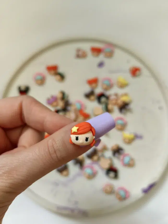 استیکر برجسته ناخن راسا طرح دختر بچه