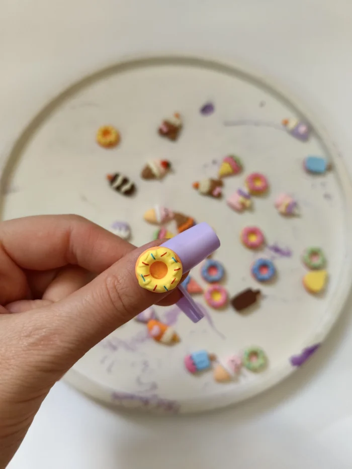 استیکر برجسته ناخن راسا طرح دونات