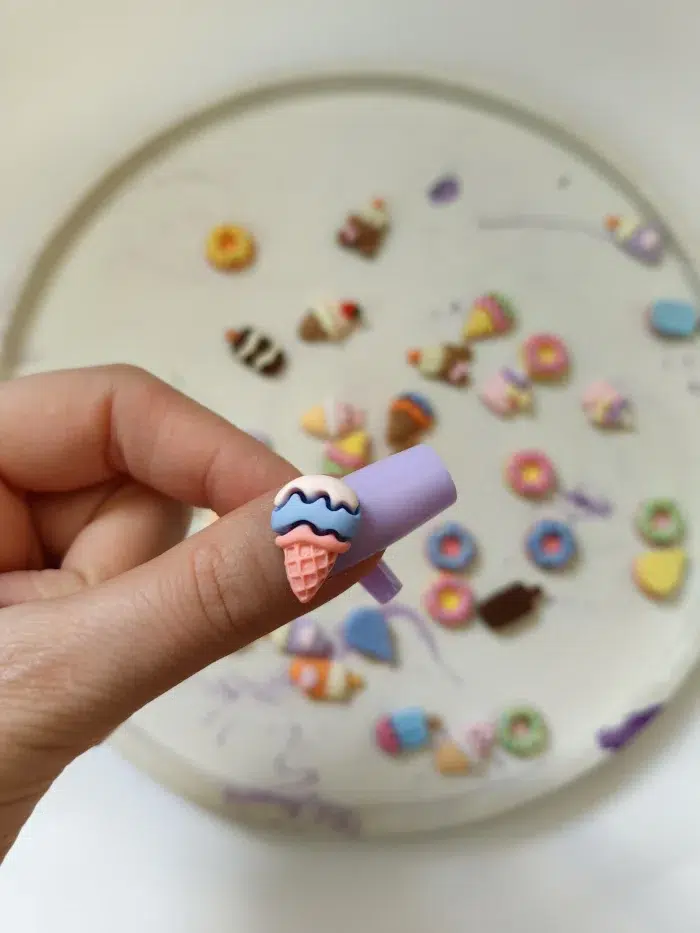 استیکر برجسته ناخن راسا طرح بستنی قیفی