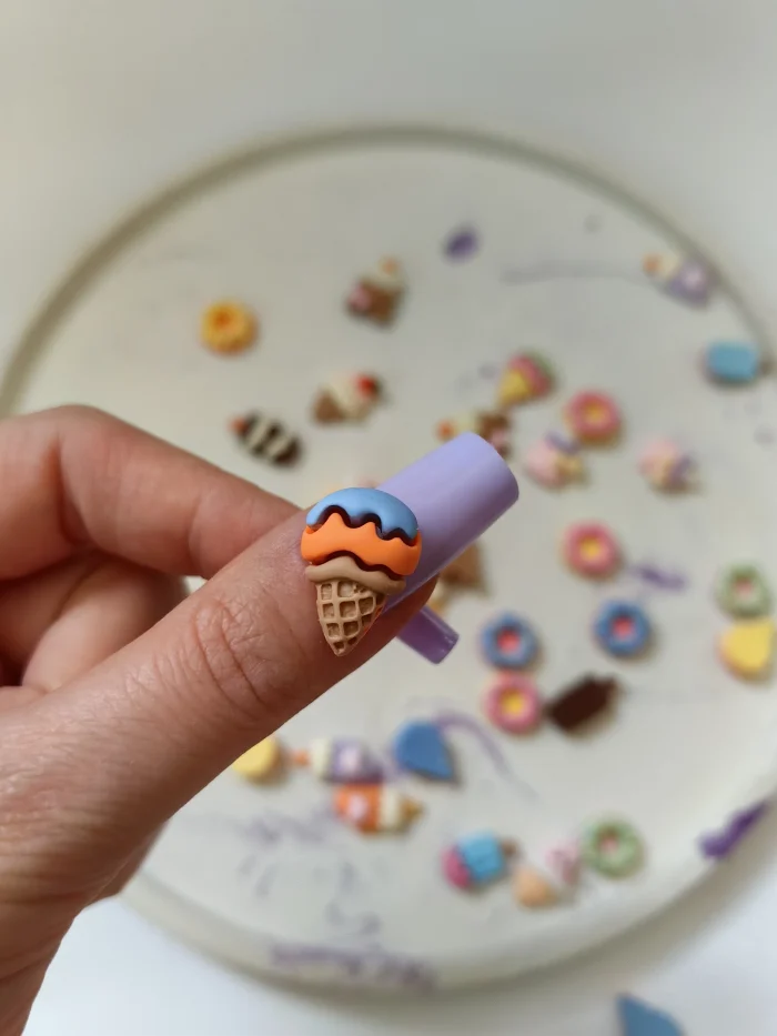 استیکر برجسته ناخن راسا طرح بستنی قیفی