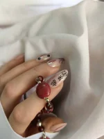 ناخن مصنوعی کوتاه راسا طرح انیمه اژدهای چینی رنگ هلویی زرشکی