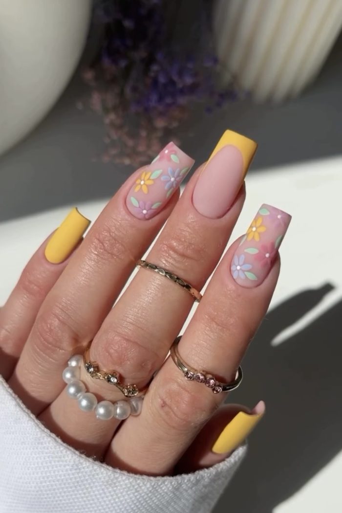 ناخن مصنوعی راسا طرح گل بابونه رنگی رنگ زرد