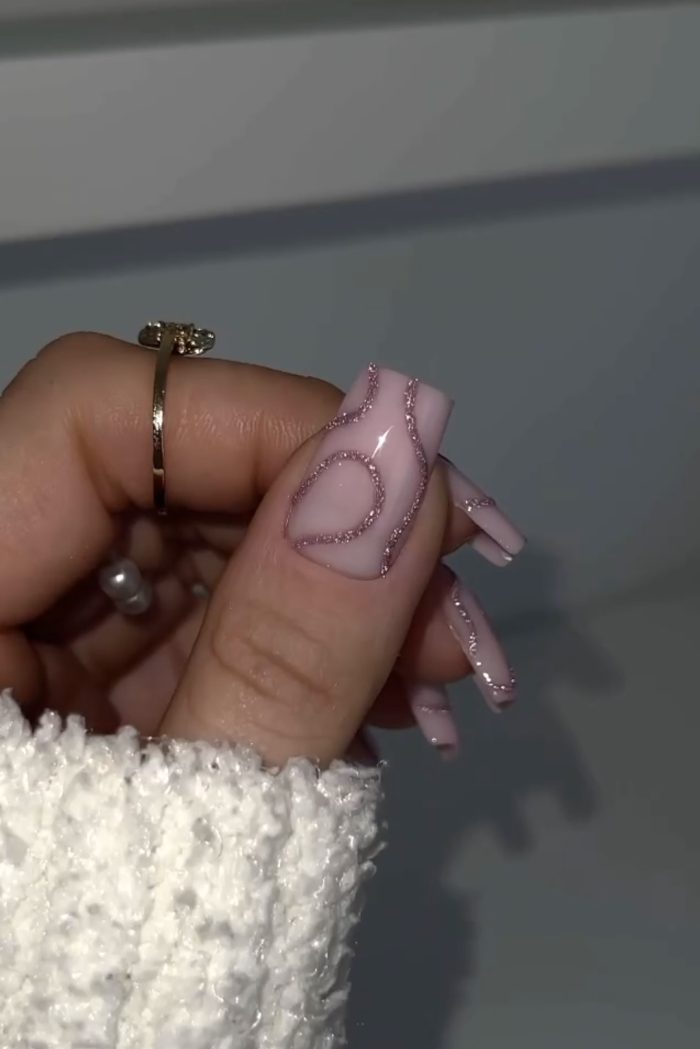 ناخن مصنوعی راسا طرح ماربل خطی شاین رنگ صورتی نود