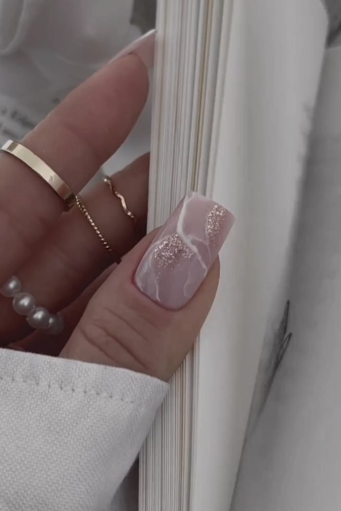 ناخن مصنوعی راسا مدل ماربل سفید سنگی رنگ بیس نود