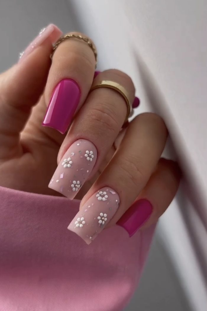 ناخن مصنوعی راسا مدل گل بابونه برجسته رنگ سرخابی هلویی