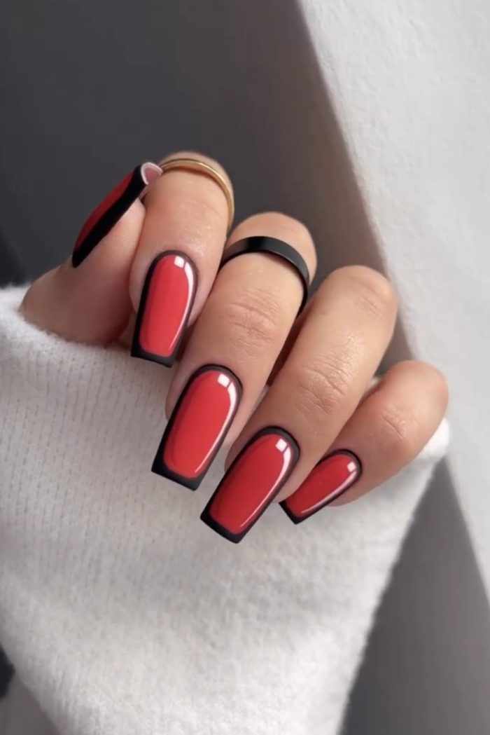 ناخن مصنوعی راسا طرح مینیمال سه بعدی رنگ قرمز مشکی