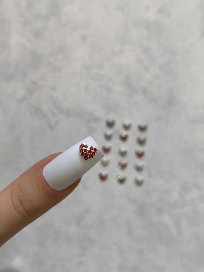 استیکر برجسته ناخن راسا طرح قلب قرمز