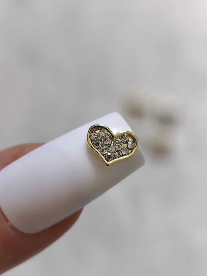 استیکر برجسته ناخن راسا طرح قلب نقره ای طلایی