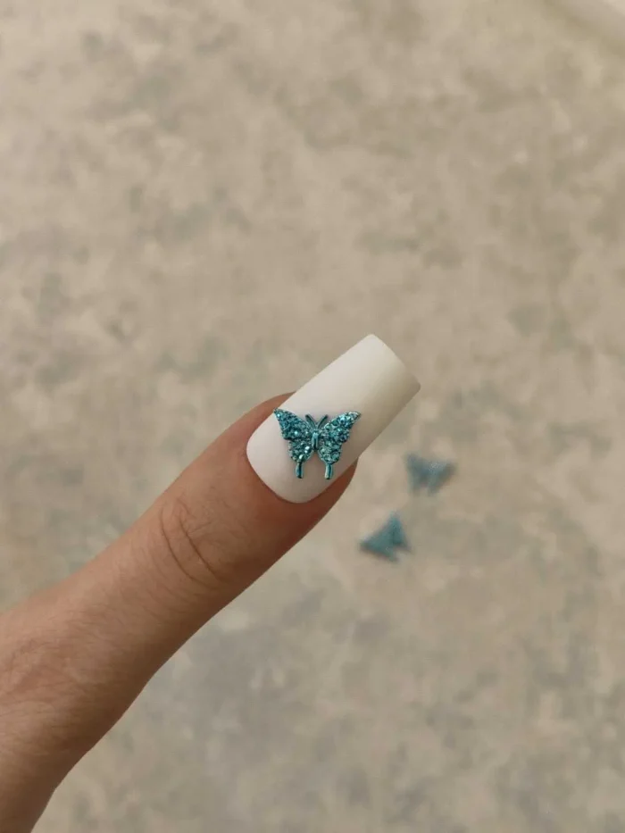 استیکر برجسته ناخن راسا طرح پروانه فیروزه ای