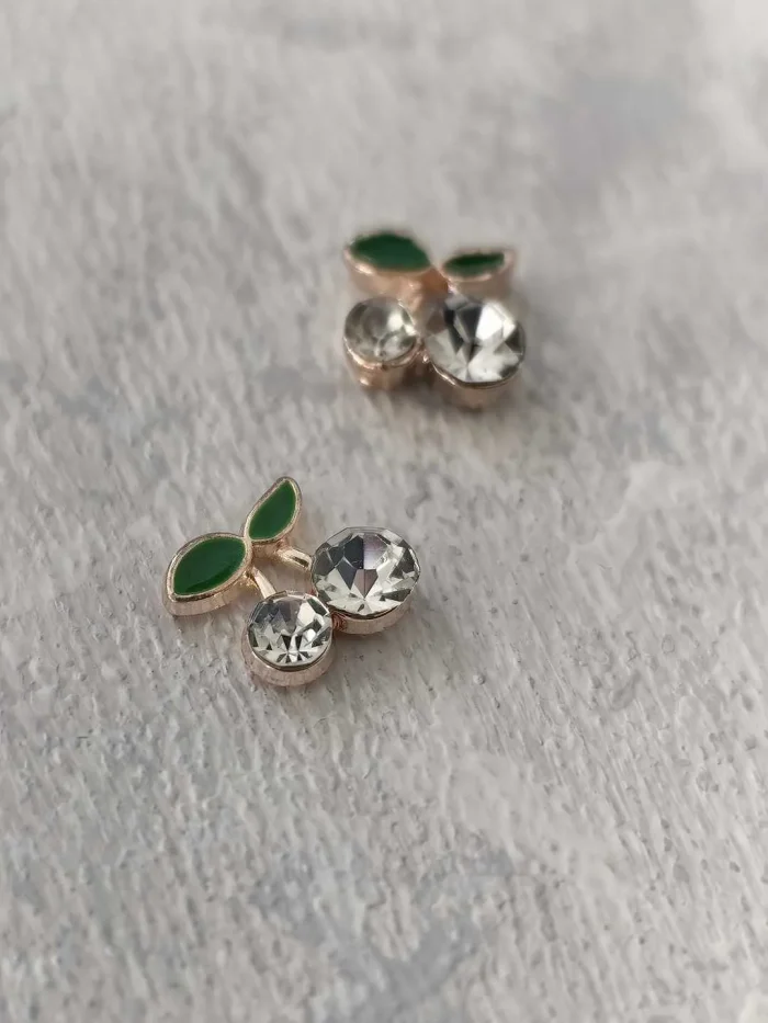 استیکر برجسته ناخن راسا طرح آلبالو نقره ای