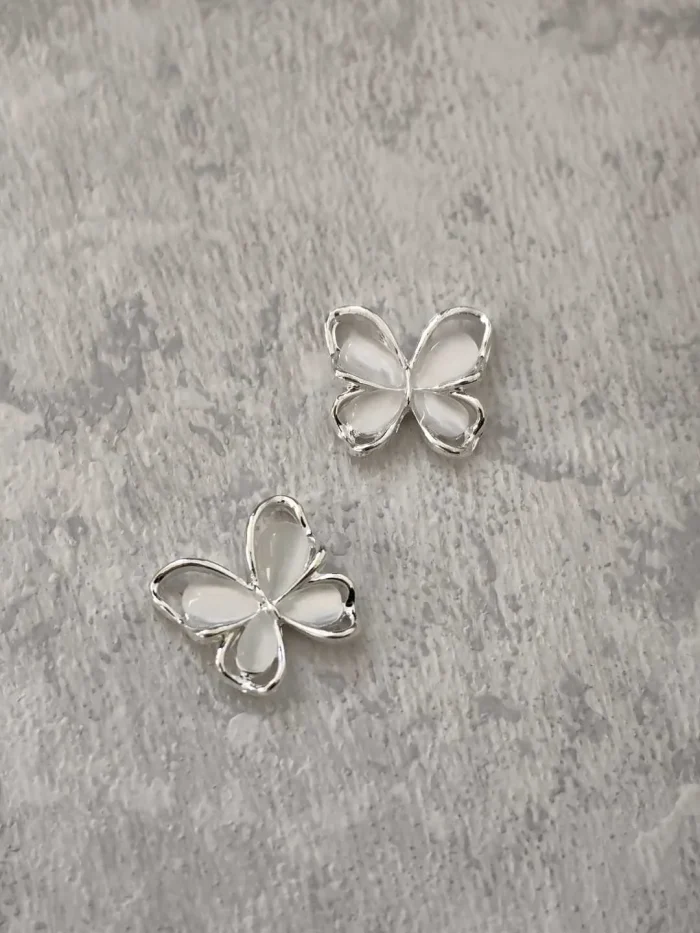 استیکر برجسته ناخن راسا طرح پروانه سفید