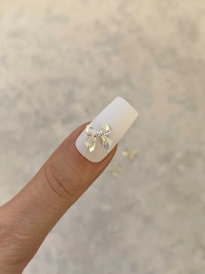 استیکر برجسته ناخن راسا طرح پاپیون نقره ای