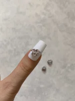 استیکر برجسته ناخن راسا طرح قلب در بند نقره ای