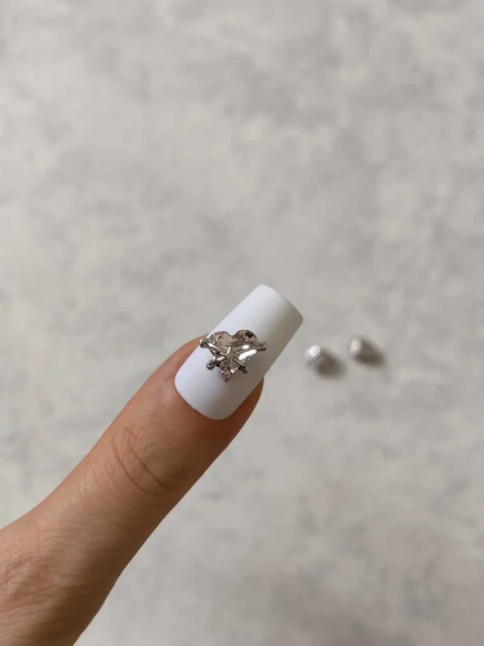 استیکر برجسته ناخن راسا طرح قلب در بند صورتی