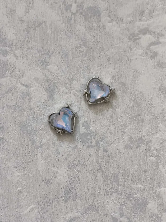 استیکر برجسته ناخن راسا طرح قلب خاکستری