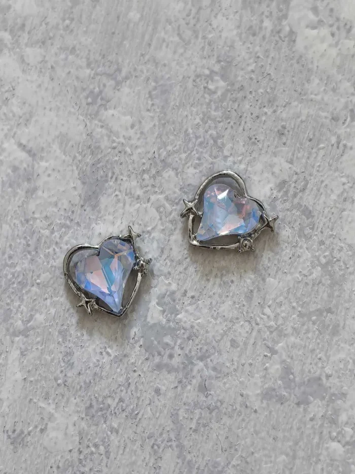 استیکر برجسته ناخن راسا طرح قلب خاکستری